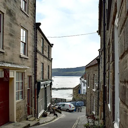 بيت للعطل St Robert's Chantry روبن هودز باي
